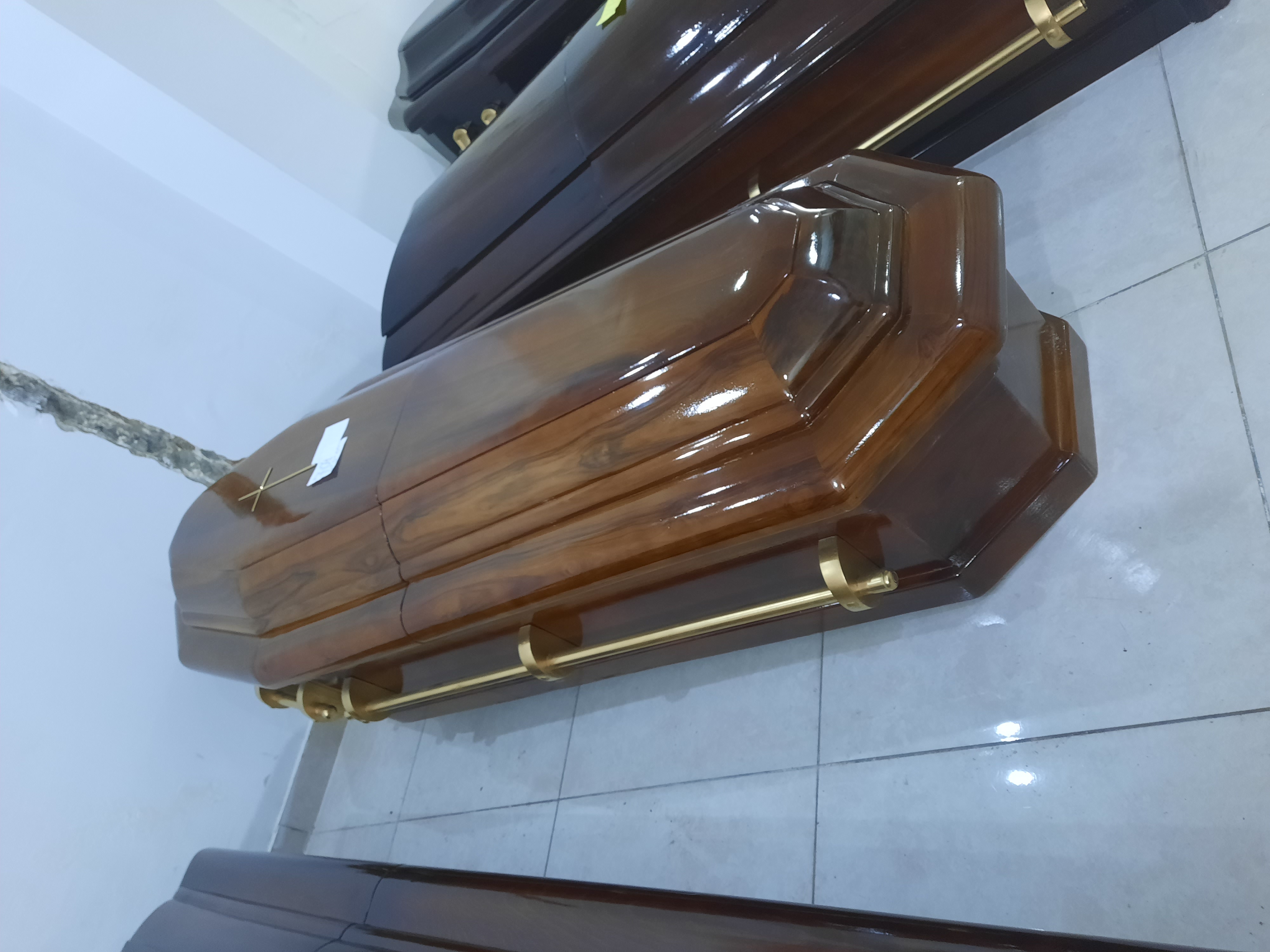 სასახლე